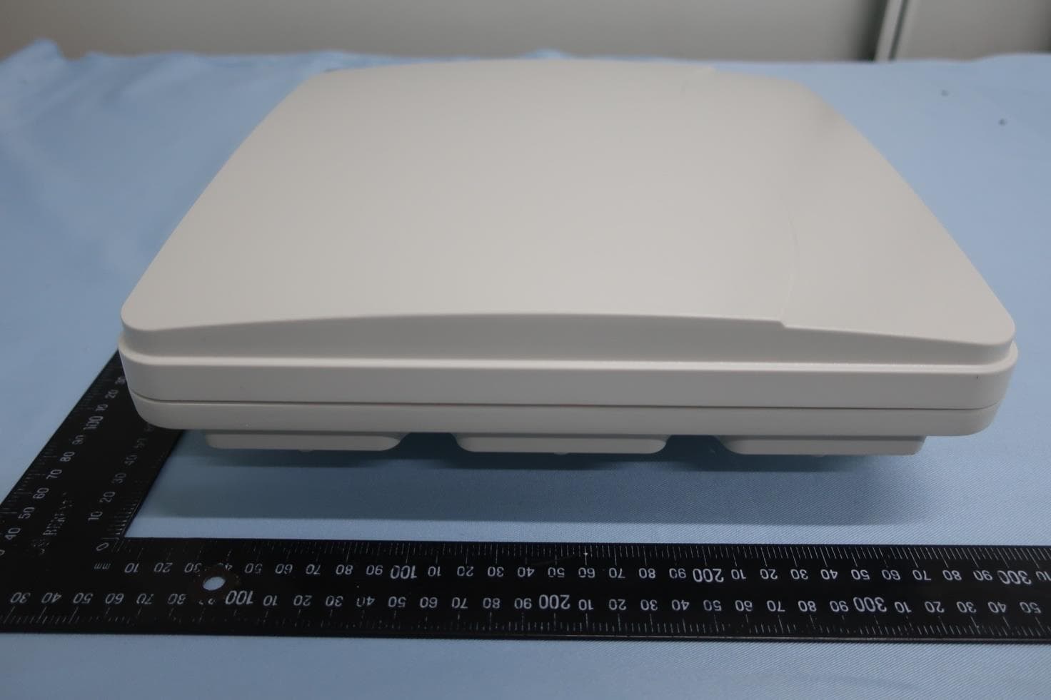 Outdoor CPE - FCC ID 2AU8HSRW410 - Smawave Technology Co. ,Ltd (5)