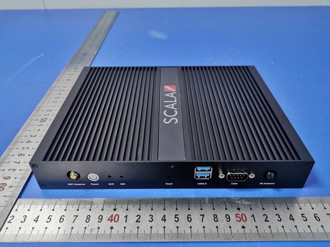 AMD R1305G Player - FCC ID 2AU8X-SMPA-R1305G - SCALA Digital Technology (Ningbo) Co., LTD (4)
