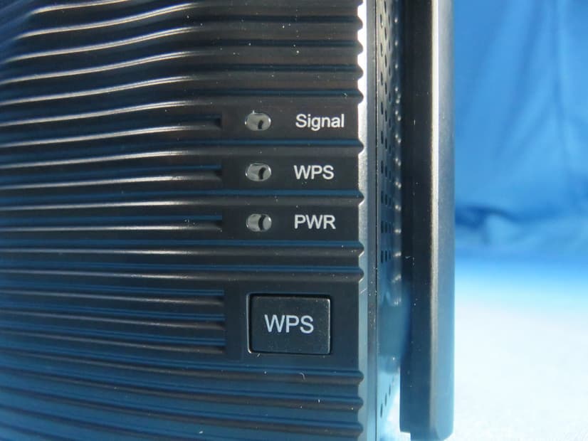 AC2100 Dual Band WiFi Repeater - FCC ID 2AUA9-RQZY002 - Shenzhen Renqing Excellent Technology Co., Ltd. (3)