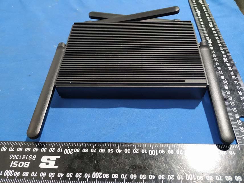 AX1800 Dual-Band Wi-Fi 6 Router - FCC ID 2AUA9-RQZY008 - Shenzhen Renqing Excellent Technology Co., Ltd. (4)
