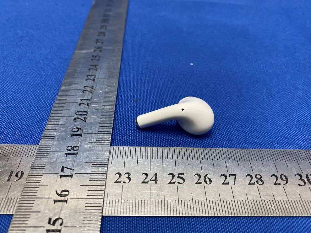 TWS Earbuds - FCC ID 2AUB7-CKWENC1L - Shenzhen BEB Electronics CO., Limited (4)