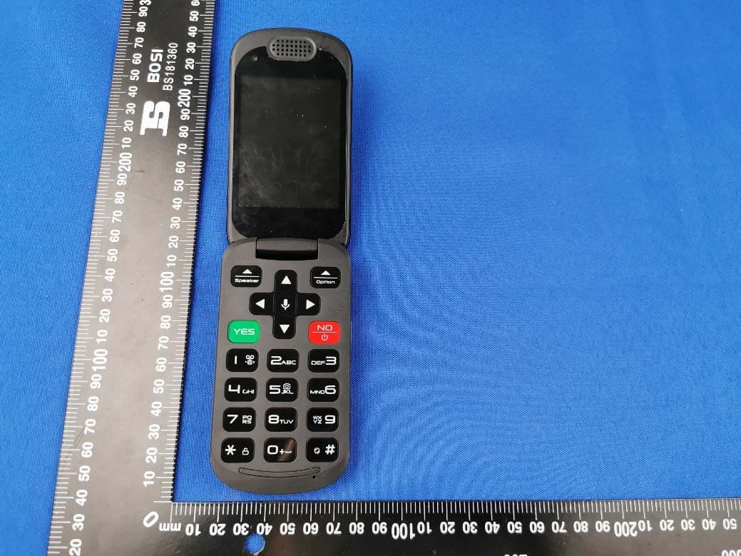 A1776 Flip Phone - FCC ID 2AUBNA1776 - LAN GLOBAL INC. (5)