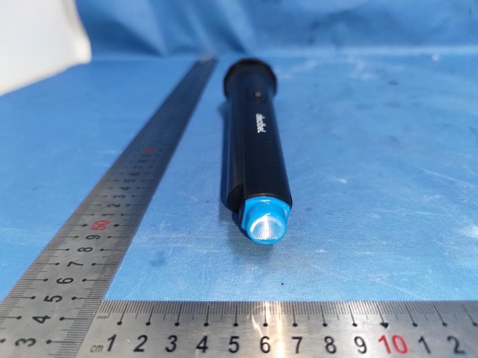 VHF Wireless Microphone - FCC ID 2AUCK-FV1003D - Enping Fly Sound Equipment Co.,Ltd. (4)