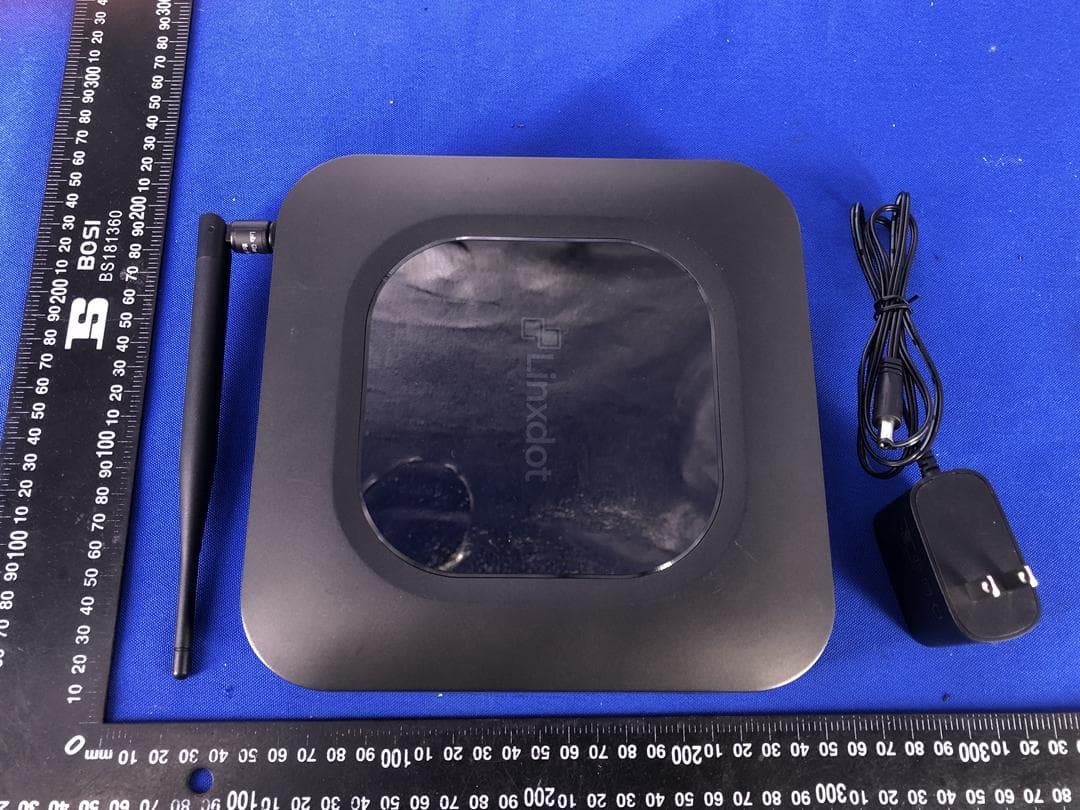 Router - FCC ID 2AUCLLD-1000-1 - FX Technology Limited (2)