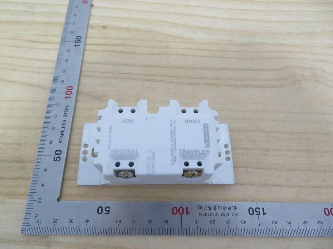 WI-FI 600W DIMMER SINGLE POLE - FCC ID 2AUCU-226U1W - Schneider Electric (China) Co., Ltd., Shenzhen Branch