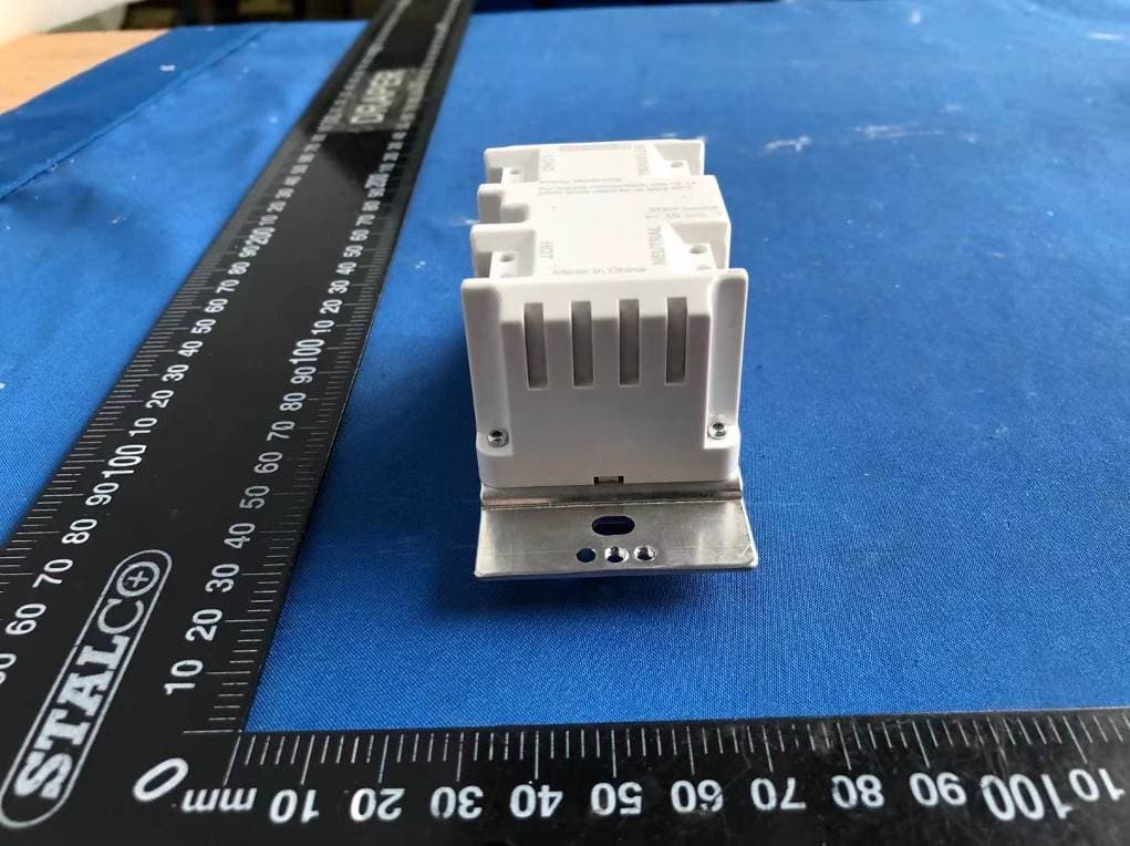 Z-WAVE+ AUX SWITCH - FCC ID 2AUCU-50101Z - Schneider Electric (China) Co., Ltd., Shenzhen Branch (2)