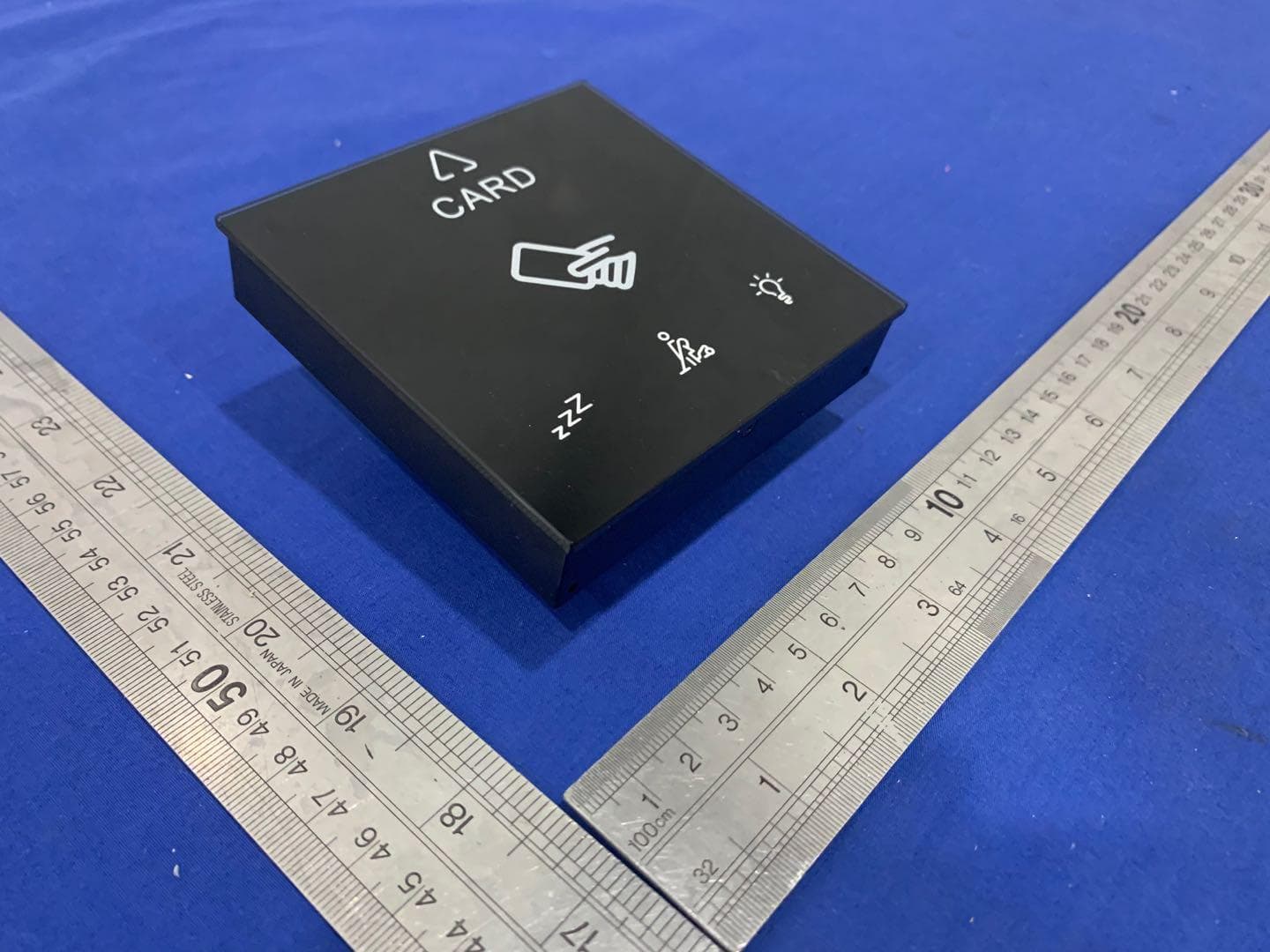 Glass touch panel - FCC ID 2AUCU-GP0011 - Schneider Electric (China) Co., Ltd., Shenzhen Branch