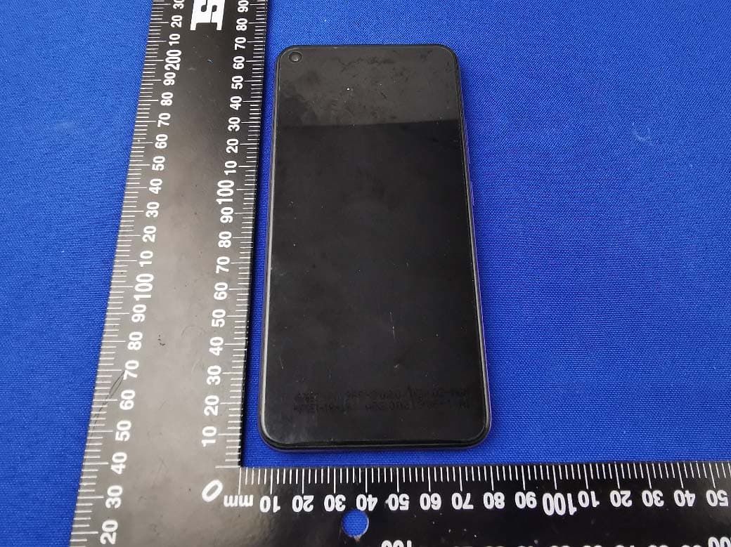 Mobile Phone - FCC ID 2AUCY-V1935 - vivo Mobile Communication Co., Ltd. (4)