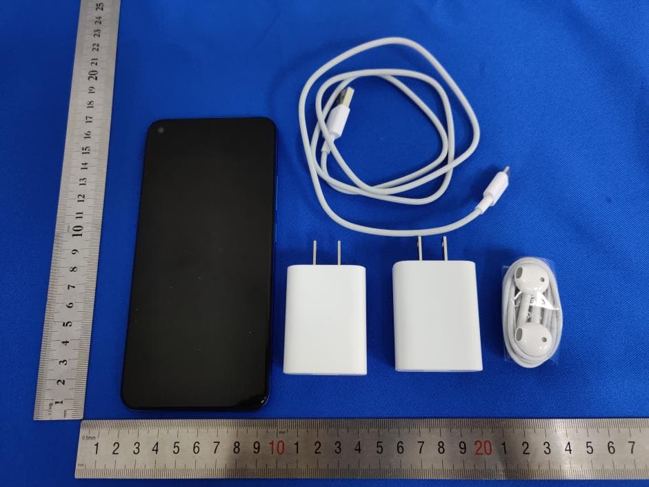 MOBILE PHONE - FCC ID 2AUCY-V1938 - vivo Mobile Communication Co., Ltd. (3)