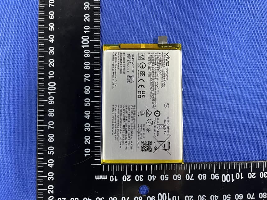 Mobile Phone - FCC ID 2AUCY-V2110V - vivo Mobile Communication Co., Ltd. (3)