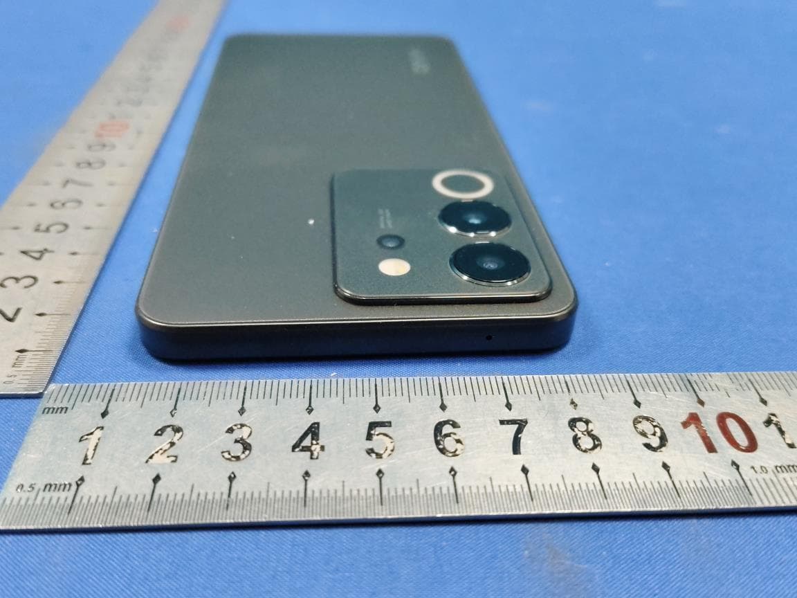 Mobile Phone - FCC ID 2AUCY-V2314 - vivo Mobile Communication Co., Ltd. (5)