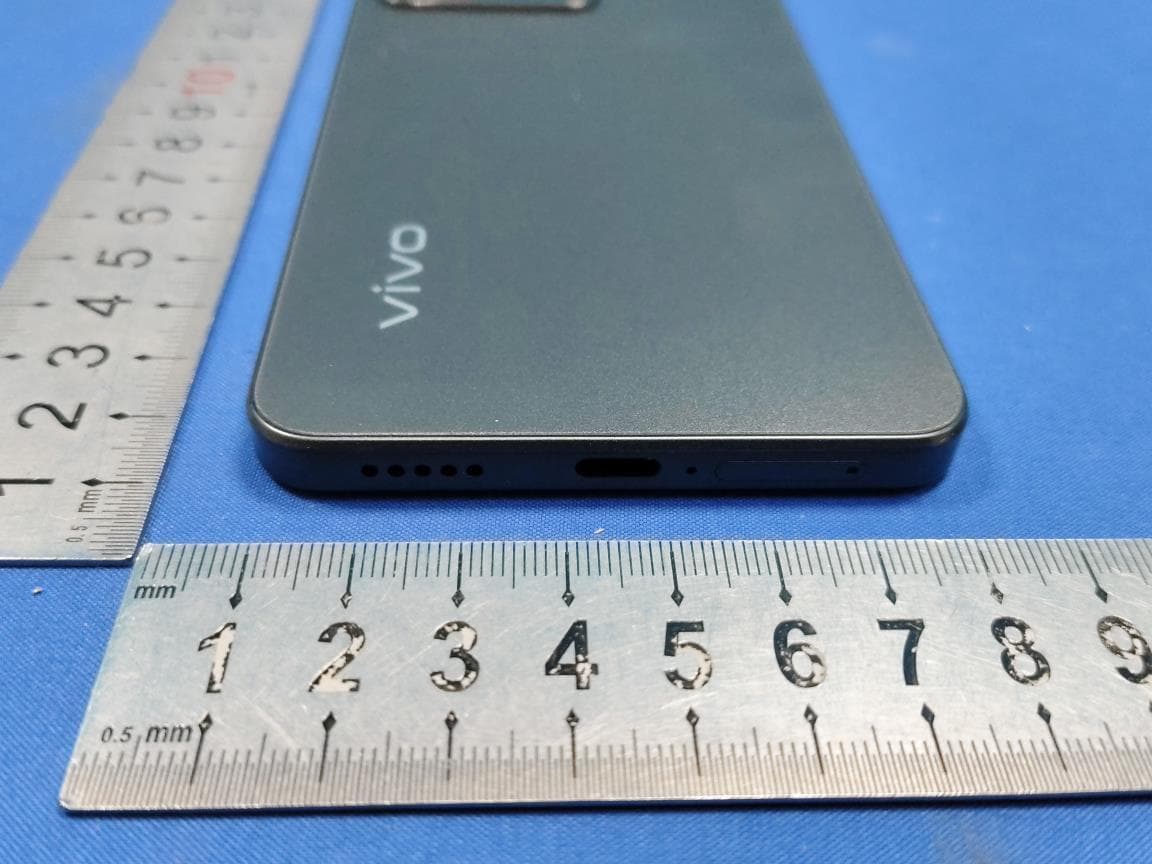Mobile Phone - FCC ID 2AUCY-V2314 - vivo Mobile Communication Co., Ltd. (4)