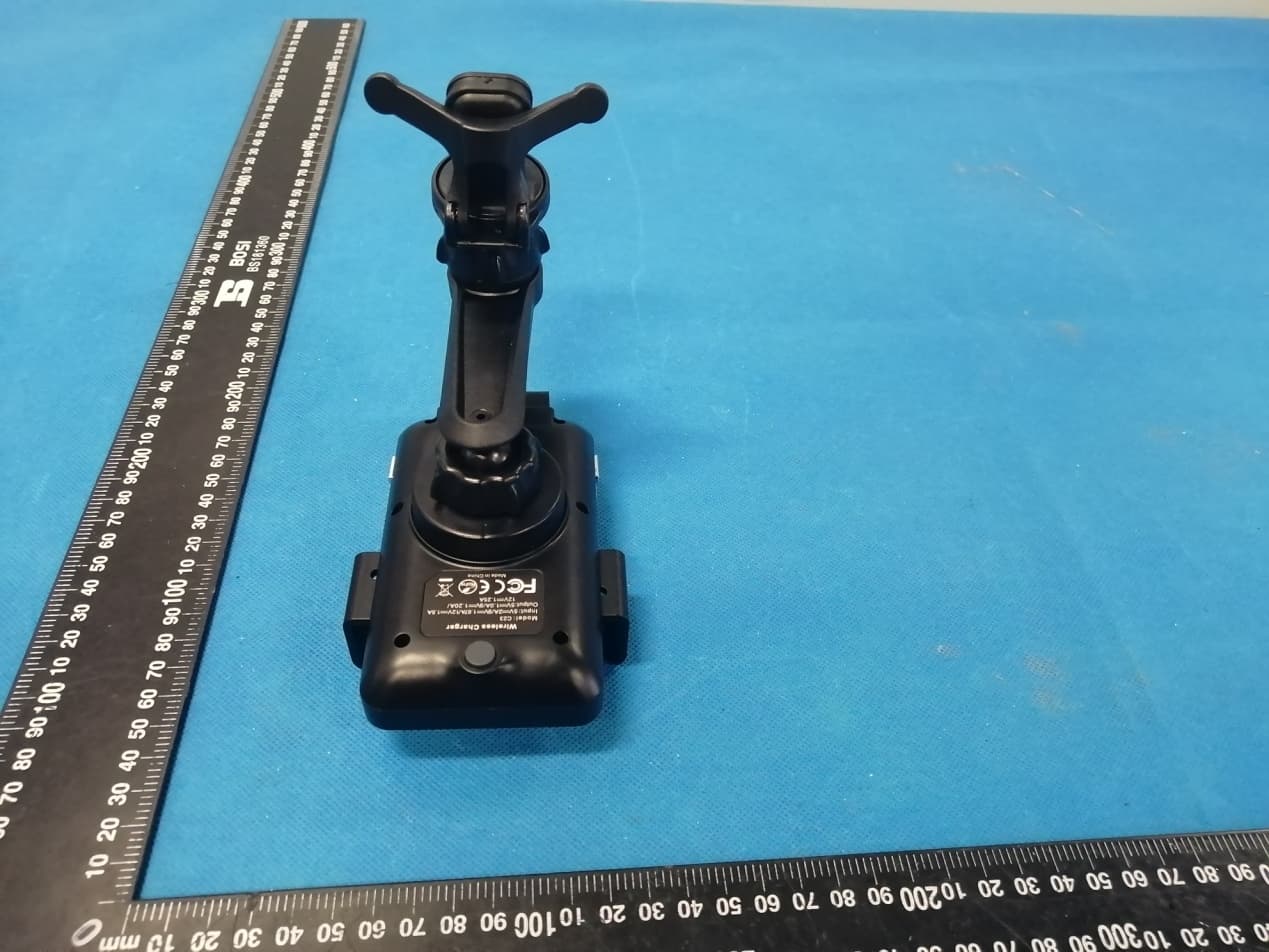 Wireless Car Charger - FCC ID 2AUDO-C23 - Shenzhen Itian Technology Co.,Ltd. (3)