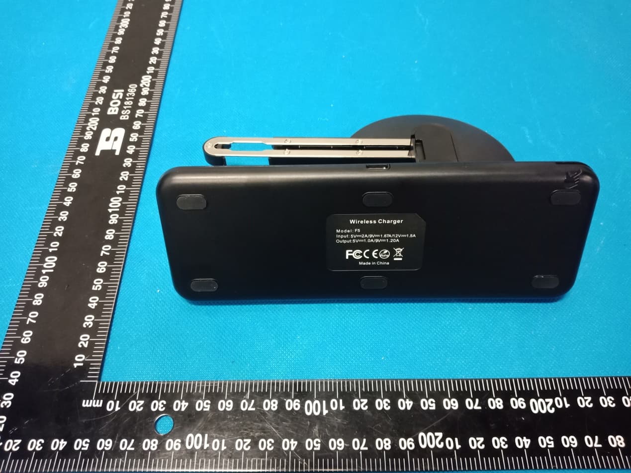 Wireless Charger - FCC ID 2AUDO-F5 - Shenzhen Itian Technology Co.,Ltd. (2)