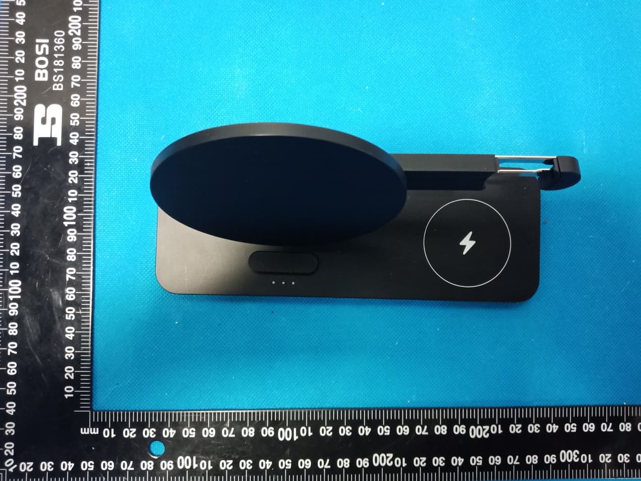 Wireless Charger - FCC ID 2AUDO-F5 - Shenzhen Itian Technology Co.,Ltd.