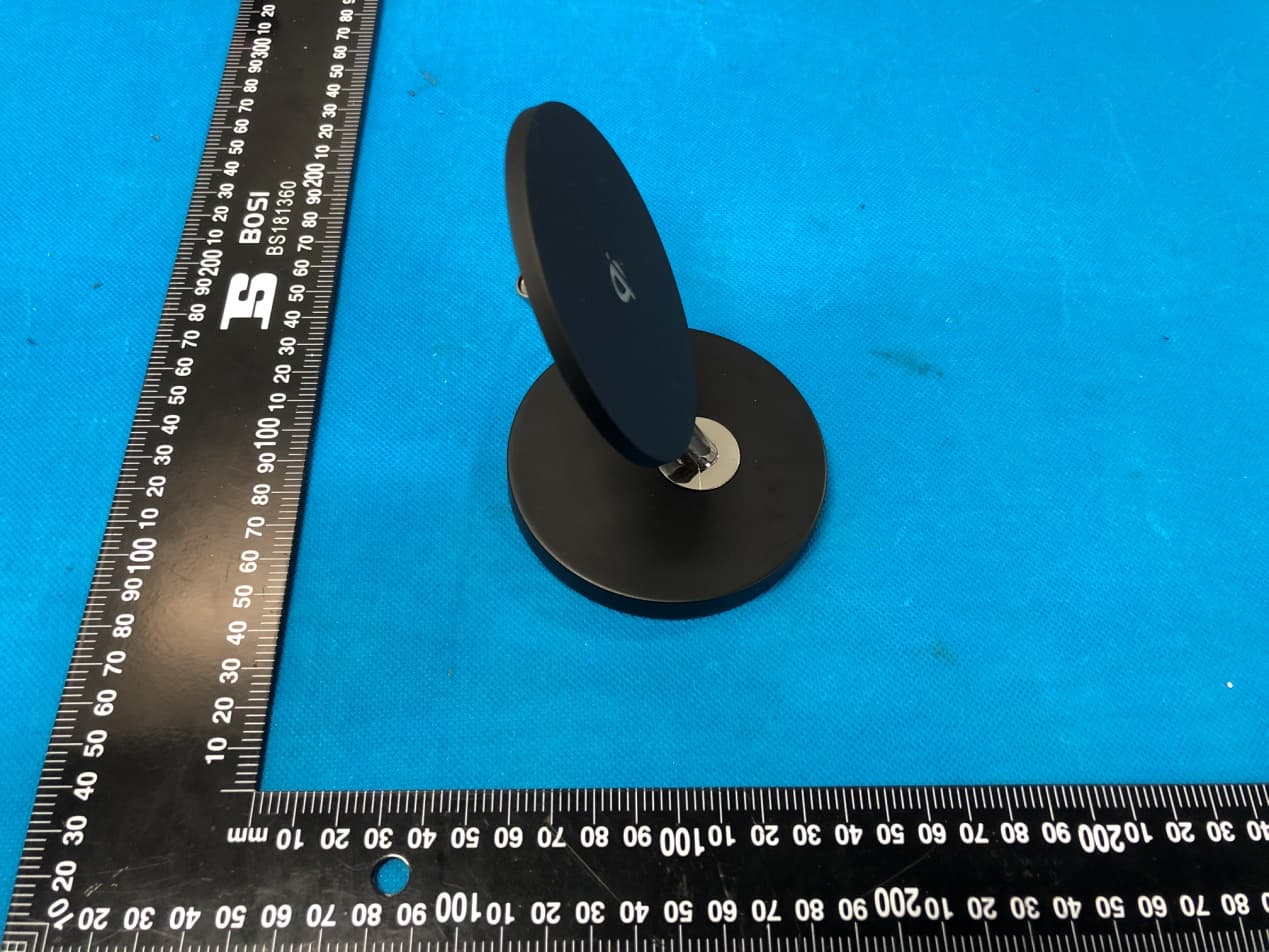 Wireless Charger - FCC ID 2AUDO-Q10 - Shenzhen Itian Technology Co.,Ltd. (2)