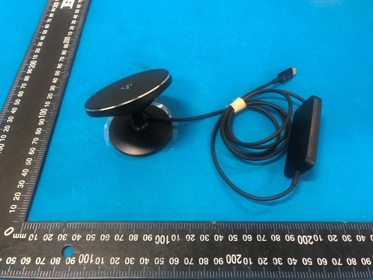 Wireless Charger - FCC ID 2AUDO-Q9 - Shenzhen Itian Technology Co.,Ltd. (3)