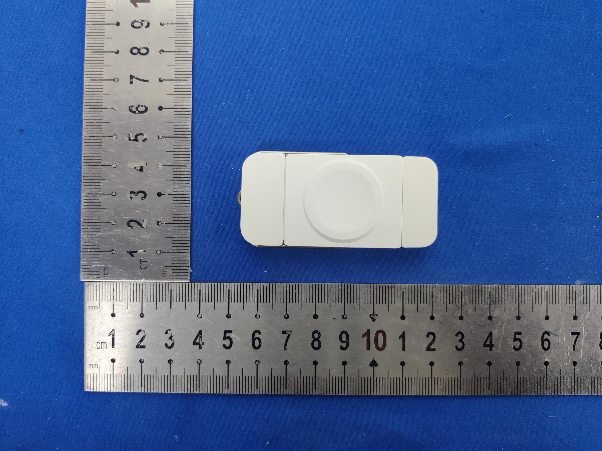 Wireless Charger - FCC ID 2AUDO-U8AU8S - Shenzhen Itian Technology Co.,Ltd. (2)