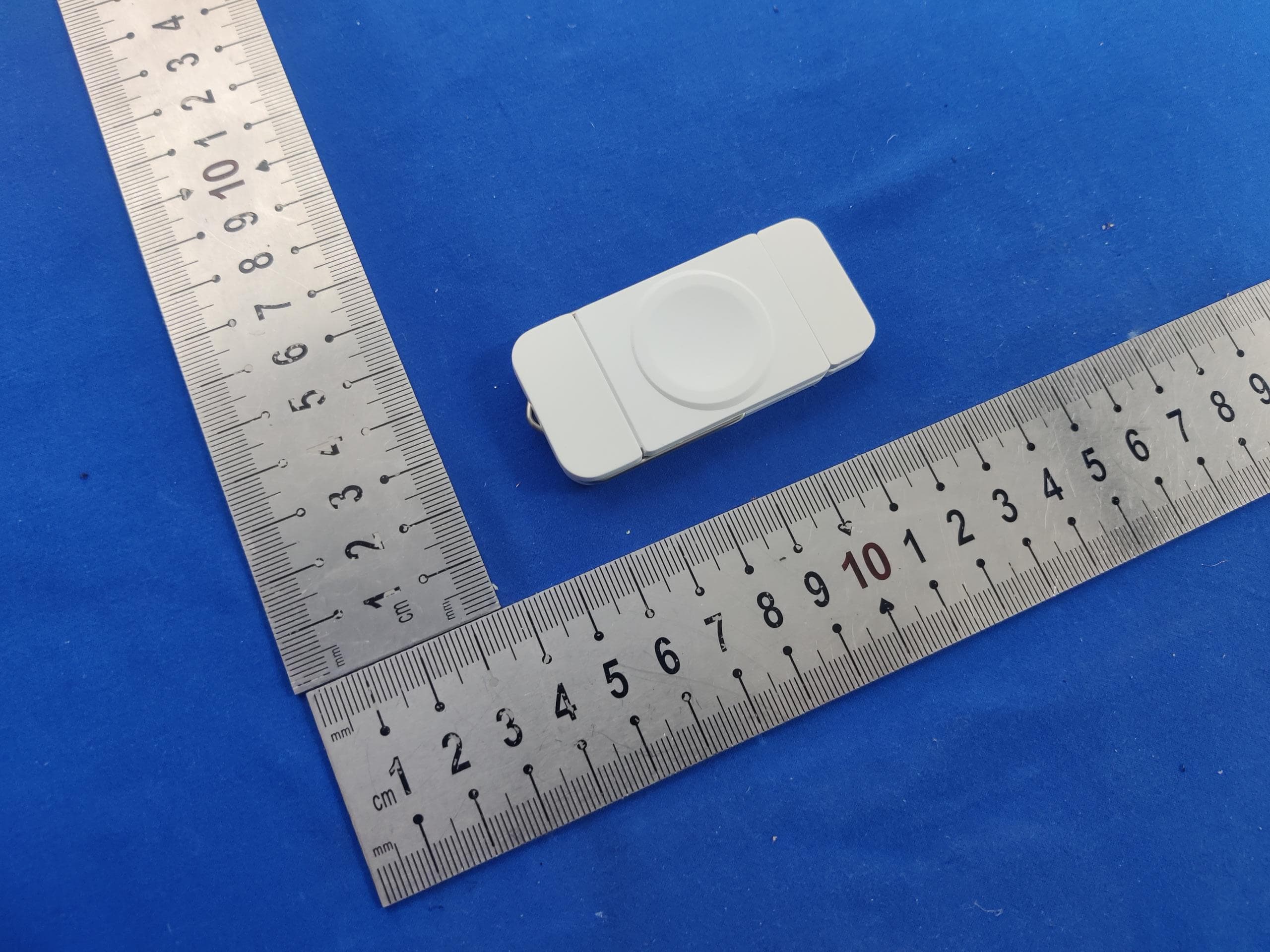 Wireless Charger - FCC ID 2AUDO-U8AU8S - Shenzhen Itian Technology Co.,Ltd. (5)