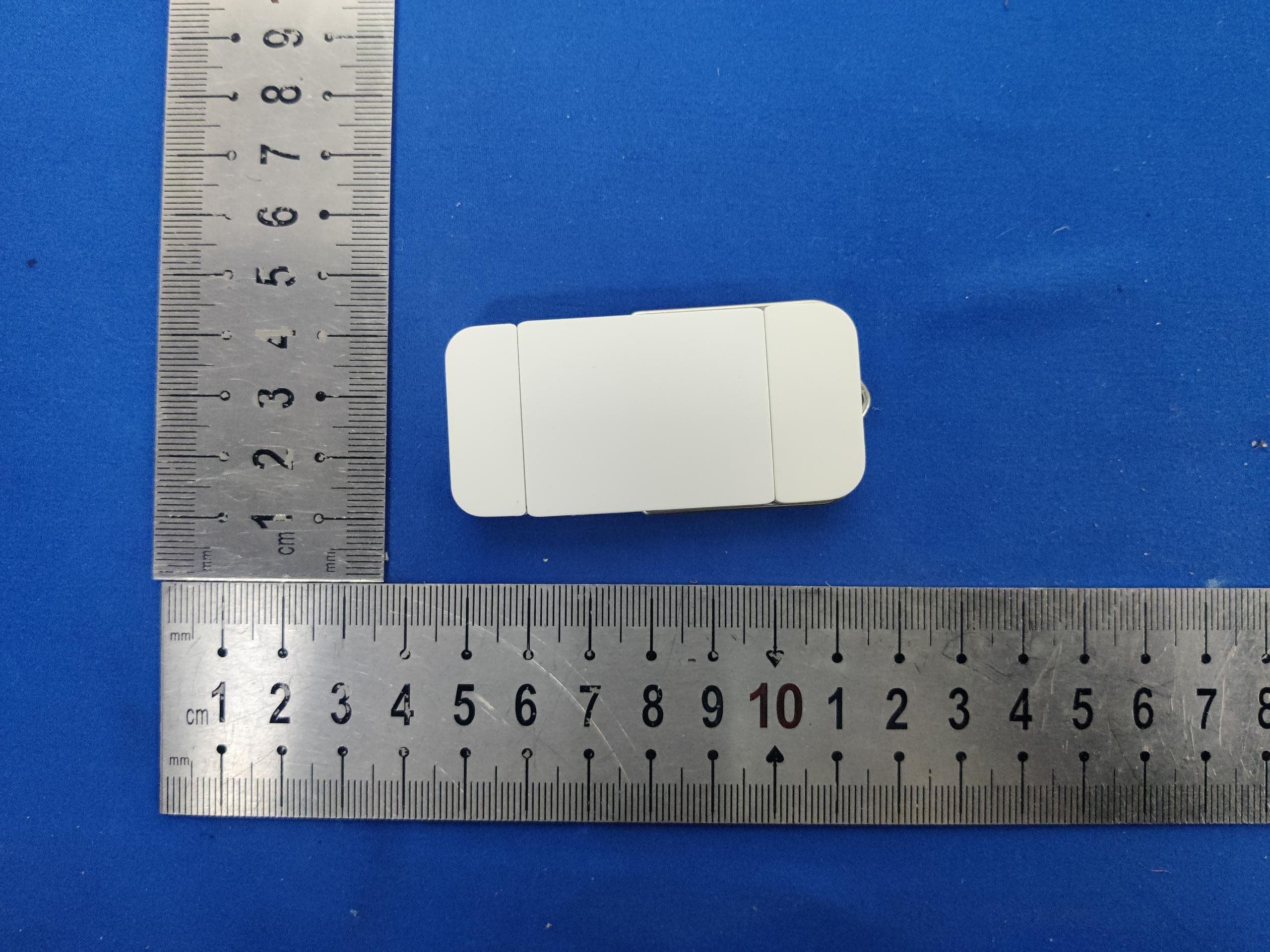 Wireless Charger - FCC ID 2AUDO-U8AU8S - Shenzhen Itian Technology Co.,Ltd.