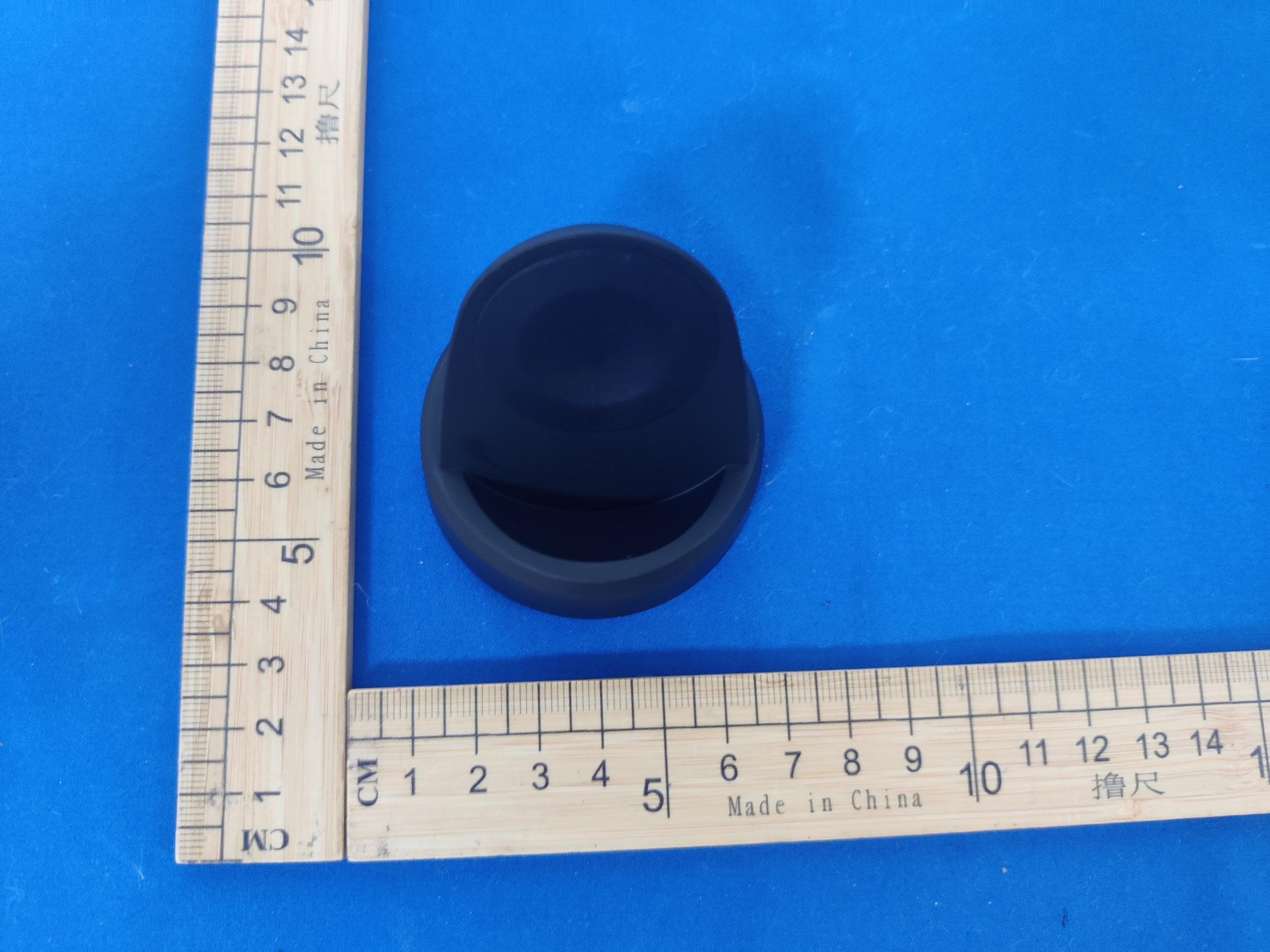 Wireless Charger Stand - FCC ID 2AUDO-V12AV12S - Shenzhen Itian Technology Co.,Ltd. (5)