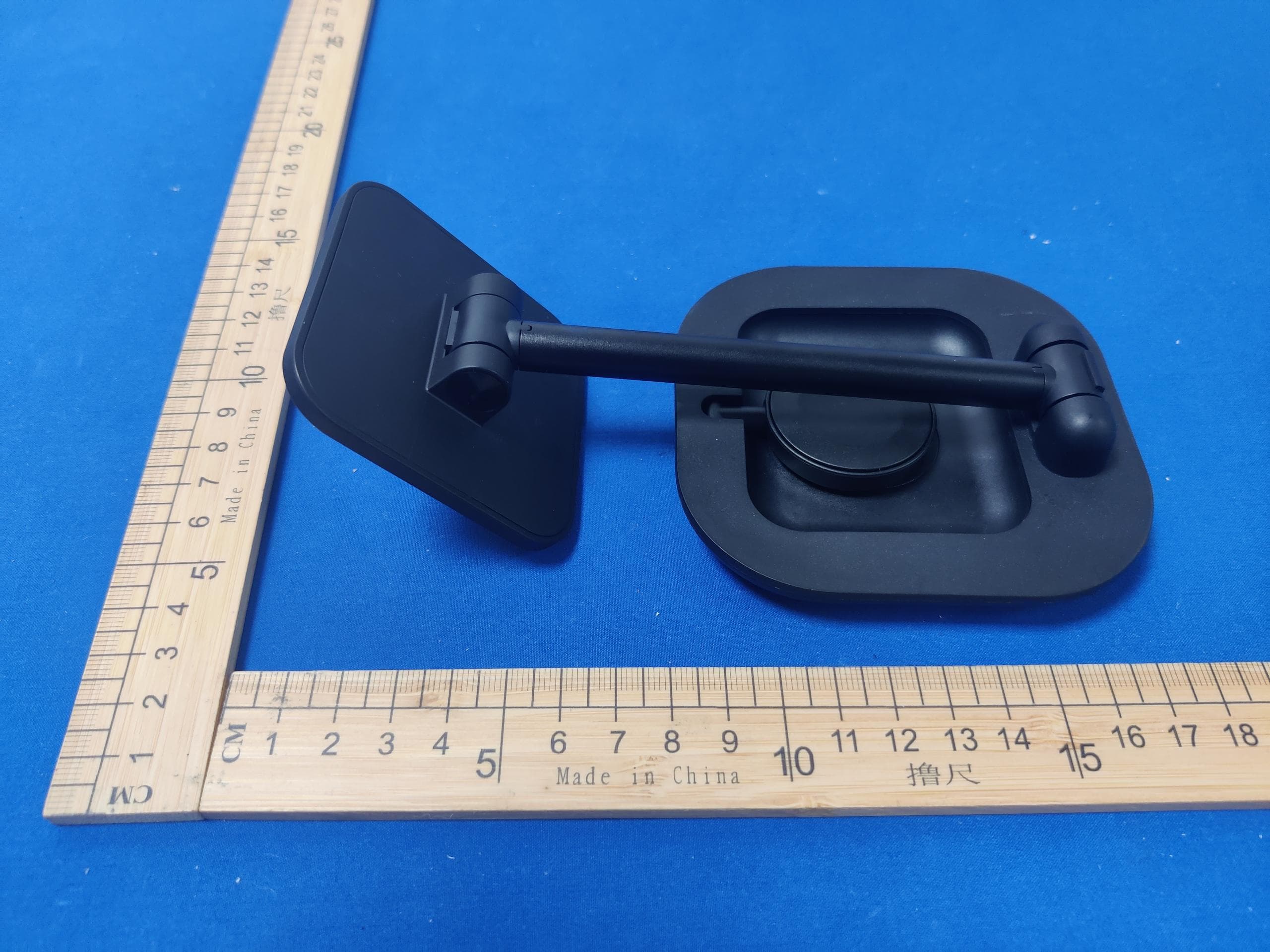 3 in 1 MagSafe Charger - FCC ID 2AUDO-V13V15AV15S - Shenzhen Itian Technology Co.,Ltd.