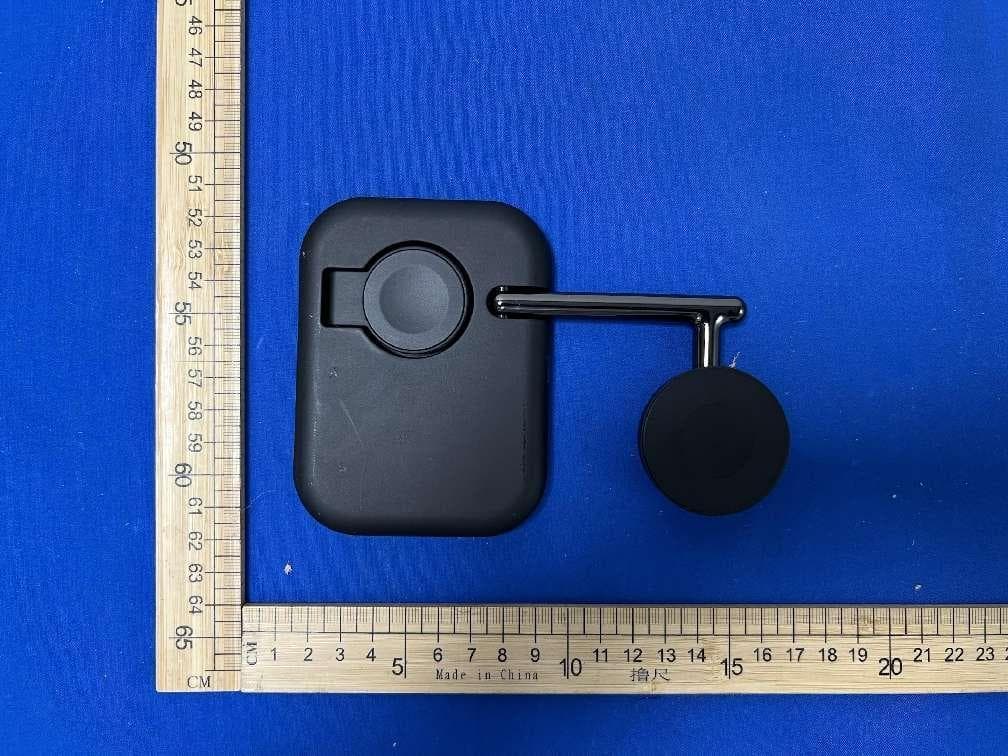 2 in 1 Wireless Charger Stand - FCC ID 2AUDO-V8AV8S - Shenzhen Itian Technology Co.,Ltd. (2)