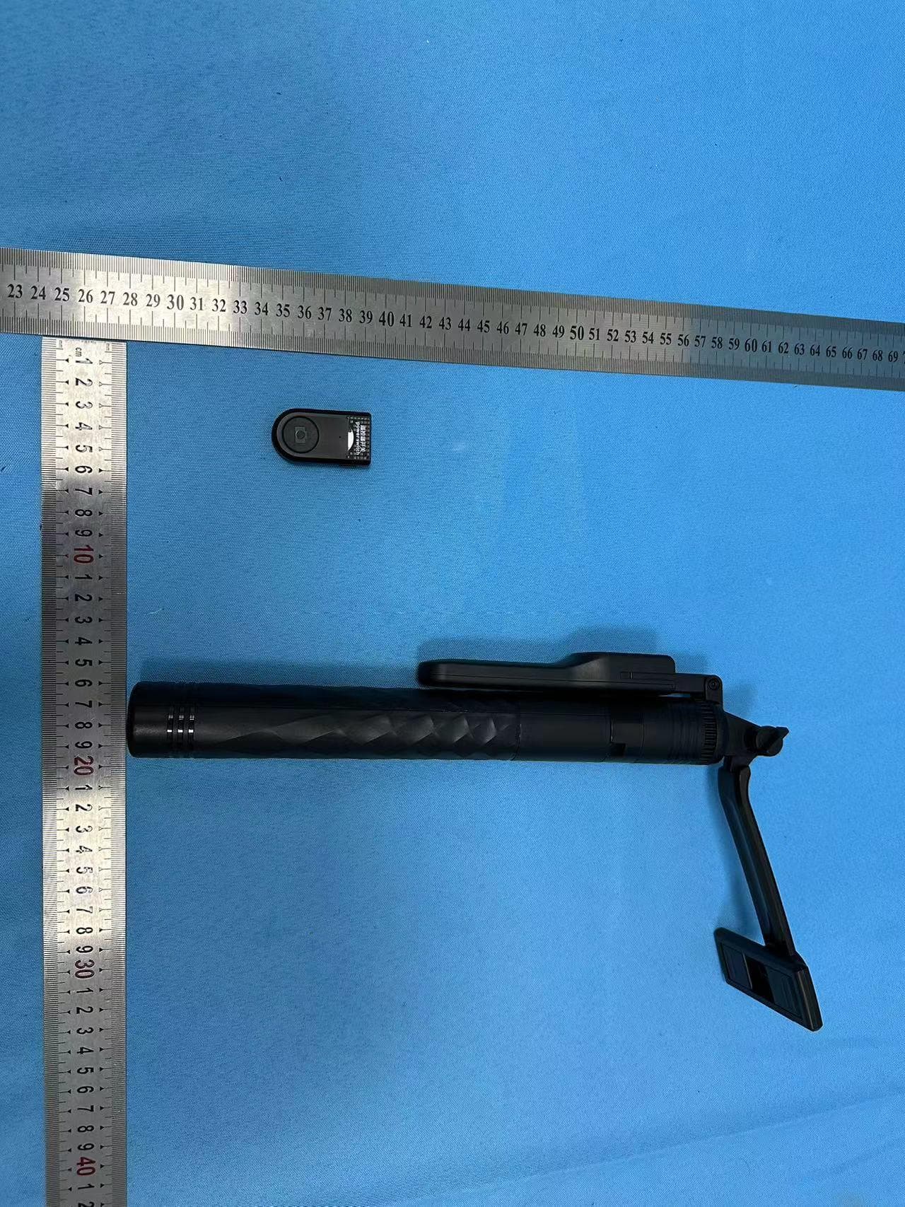 Selfie Stick Tripod - FCC ID 2AUDZ-K28 - Shenzhen Keithy Innovation Technology Co., Ltd. (3)