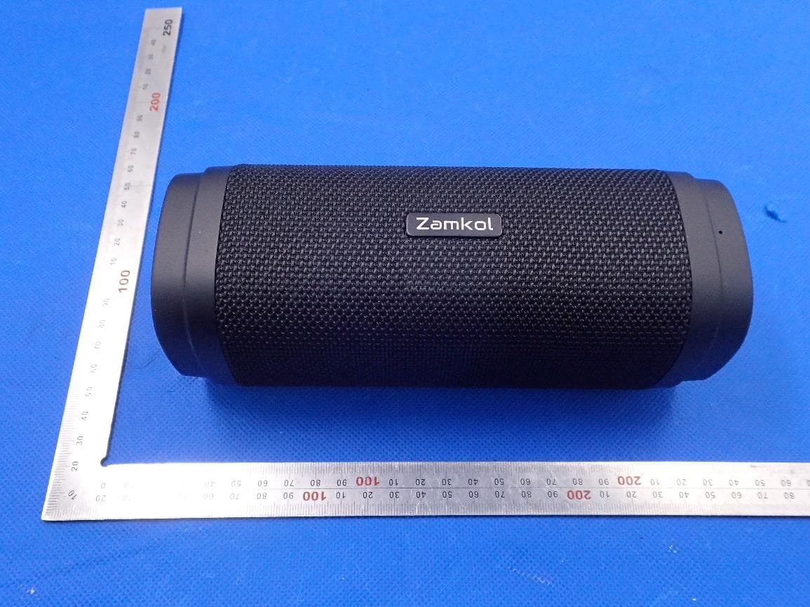 Bluetooth Speaker - FCC ID 2AUEW-ZK306 - Shenzhen Yikexin Network Technology Co.,Ltd. (2)