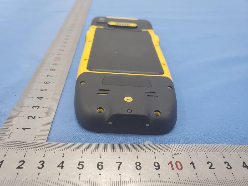 Rugged Phone - FCC ID 2AUFL-LT51 - Shanghai ZoomSmart Technology Co., Ltd (4)