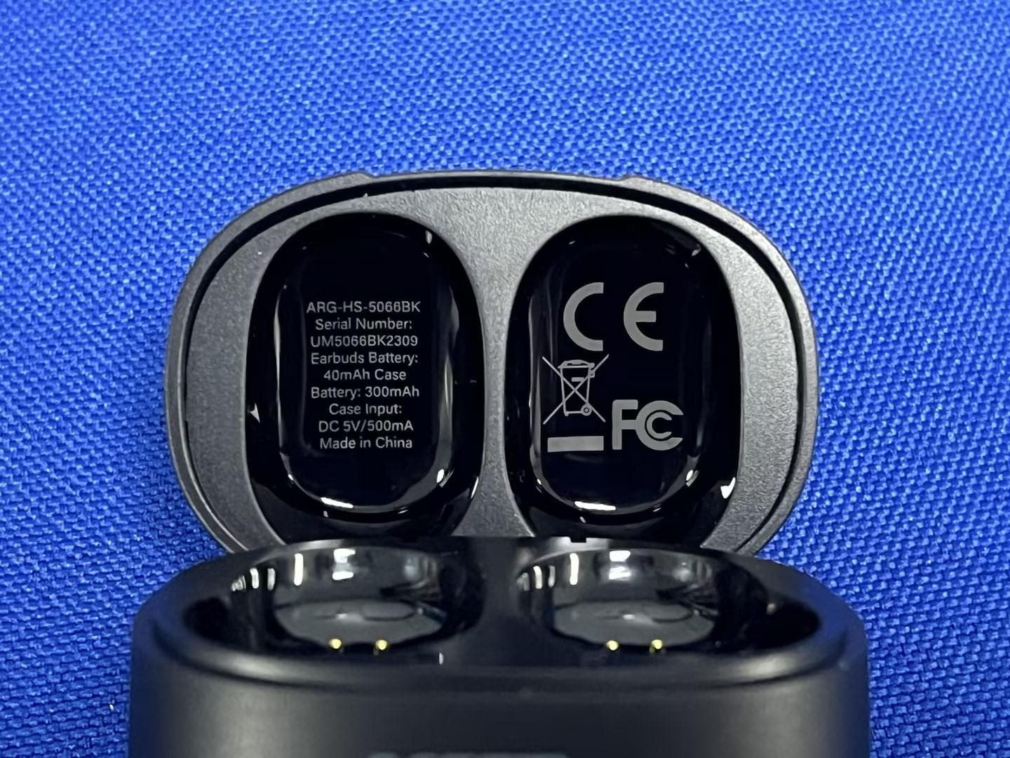 TWS EARBUDS - FCC ID 2AUGW-ARG-HS-5066 - MG Accessories & Distribution Inc