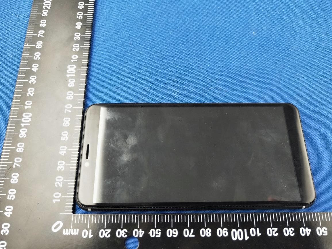 4G Smart phone - FCC ID 2AUHC-CTGED01A - CommuniTake Technologies Ltd. (2)