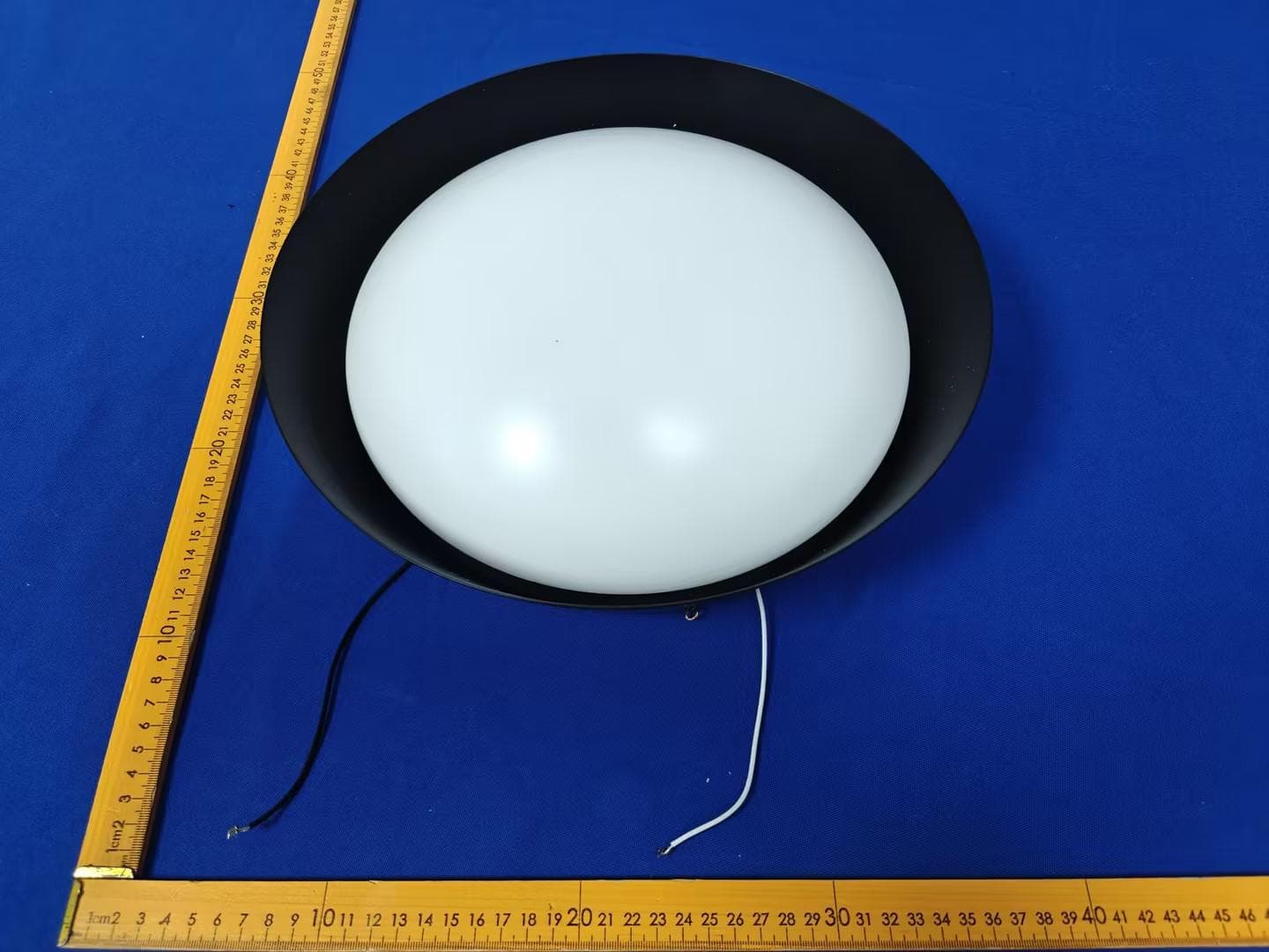 LED Lamp - FCC ID 2AUHG-13FM-EL5C - ARTIKA FOR LIVING INC