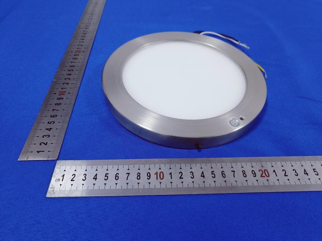 Closet light - FCC ID 2AUHG-CL-CO - ARTIKA FOR LIVING INC (5)