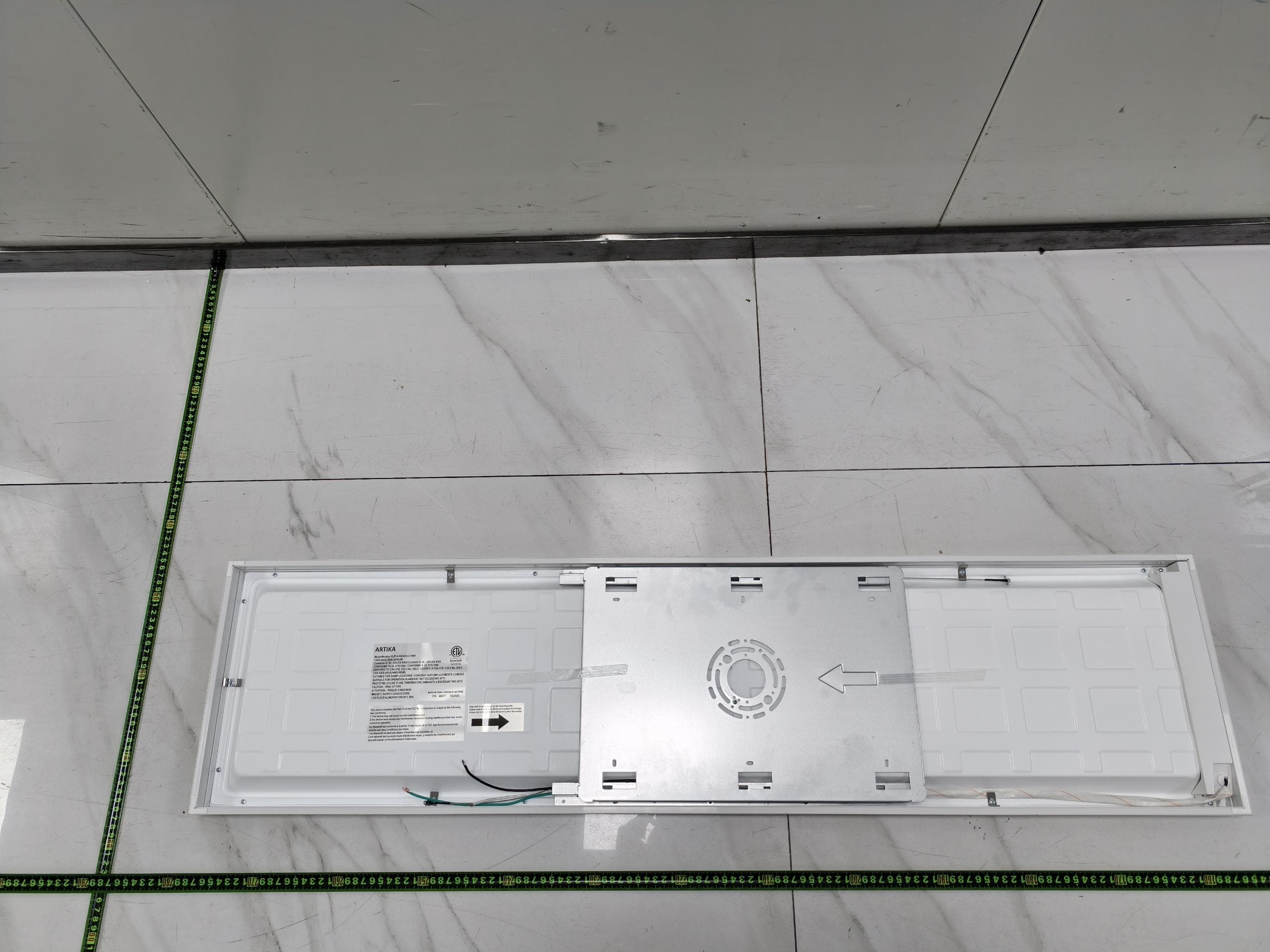 Rayma Flat panel W/Edgelit Night Light - FCC ID 2AUHG-FLP14-RA5CN - ARTIKA FOR LIVING INC