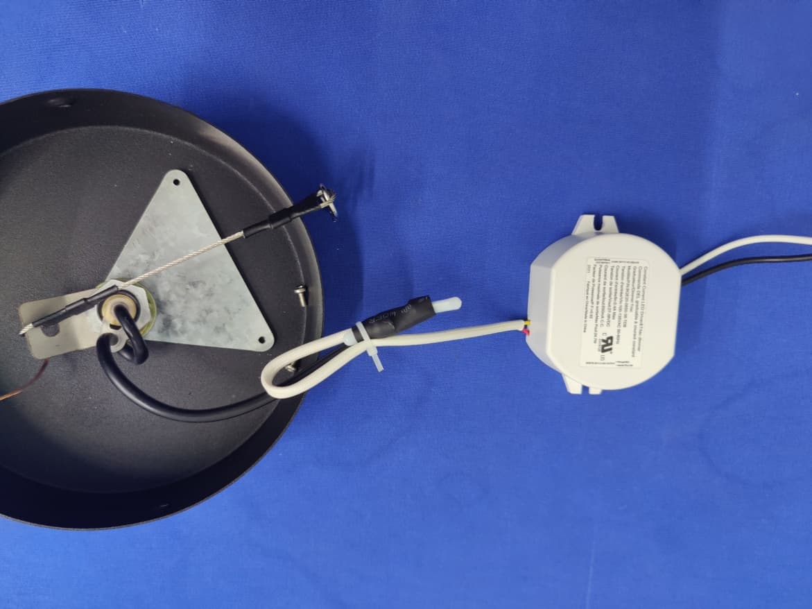 LED ceiling light - FCC ID 2AUHG-OPDT1-AR - ARTIKA FOR LIVING INC