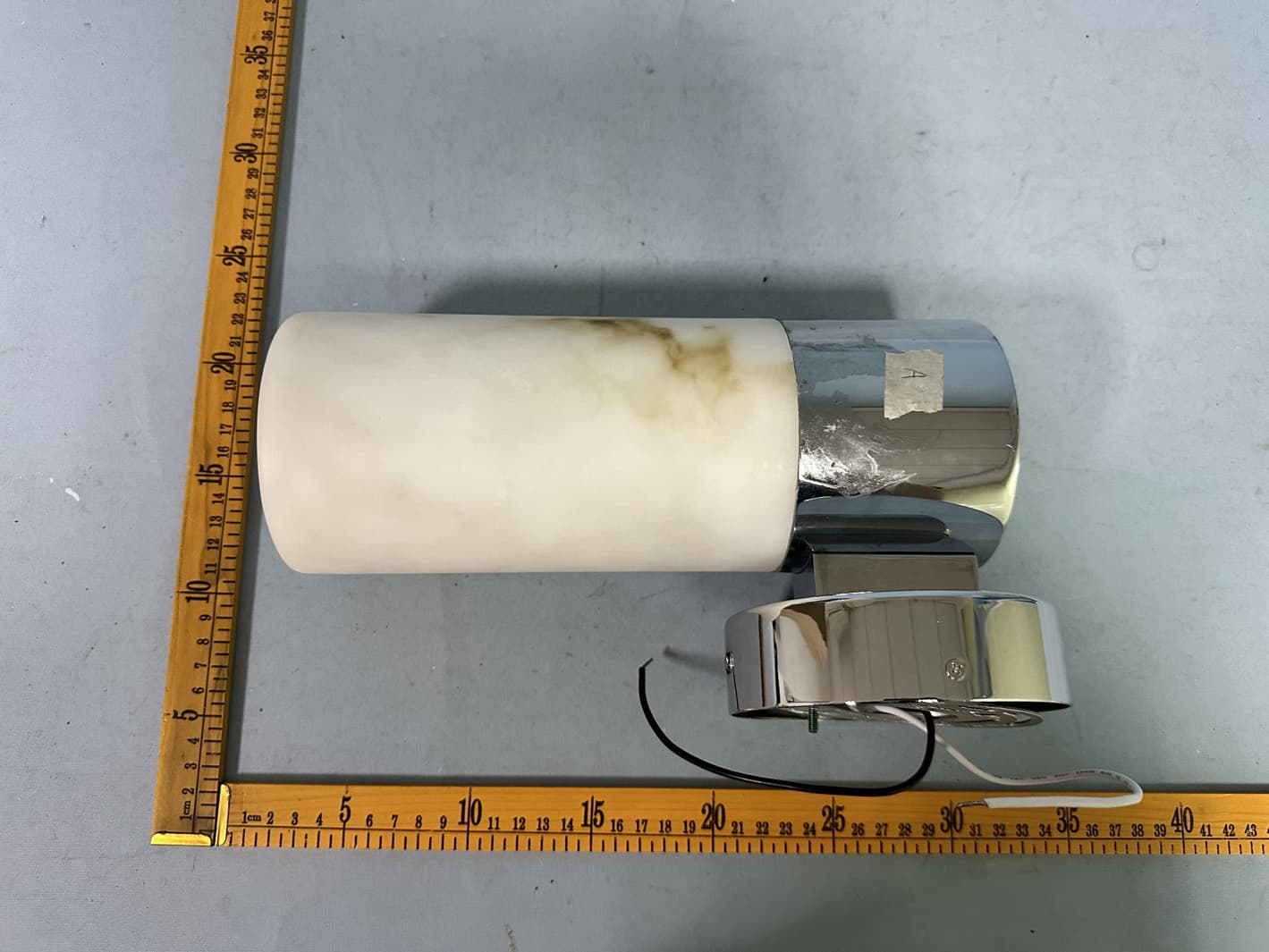 Marble 1LT  LED sconce - FCC ID 2AUHG-SCO-MB5C - ARTIKA FOR LIVING INC (3)