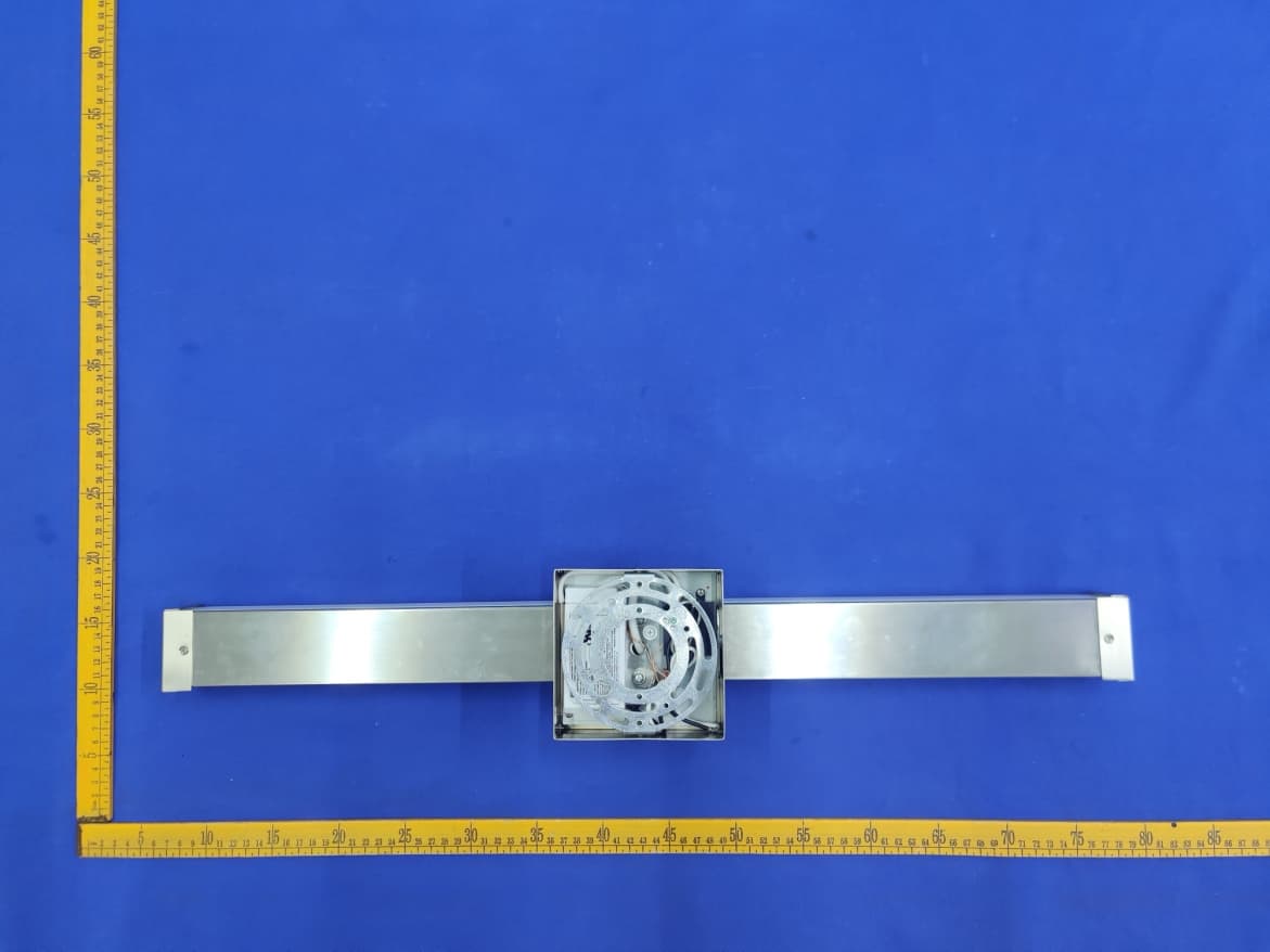 Led wall lamp - FCC ID 2AUHG-VAN-VA5C - ARTIKA FOR LIVING INC