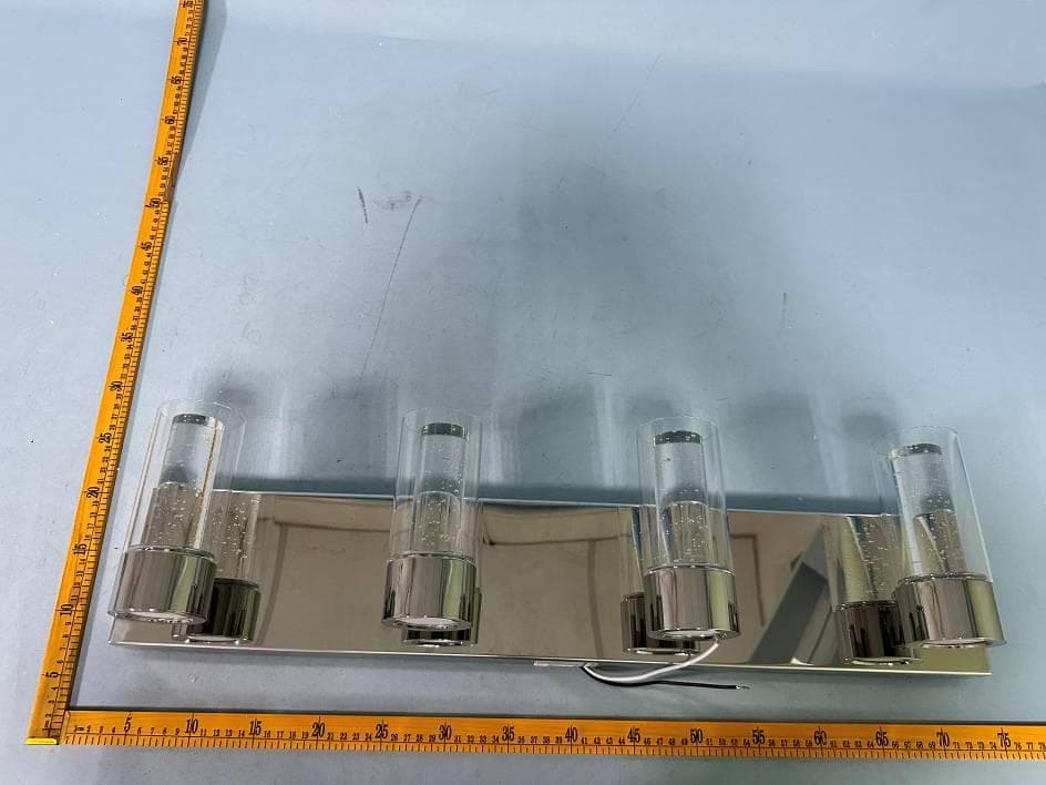 Essence 4 Vanity- Chrome - FCC ID 2AUHG-VAN4RATD - ARTIKA FOR LIVING INC (2)