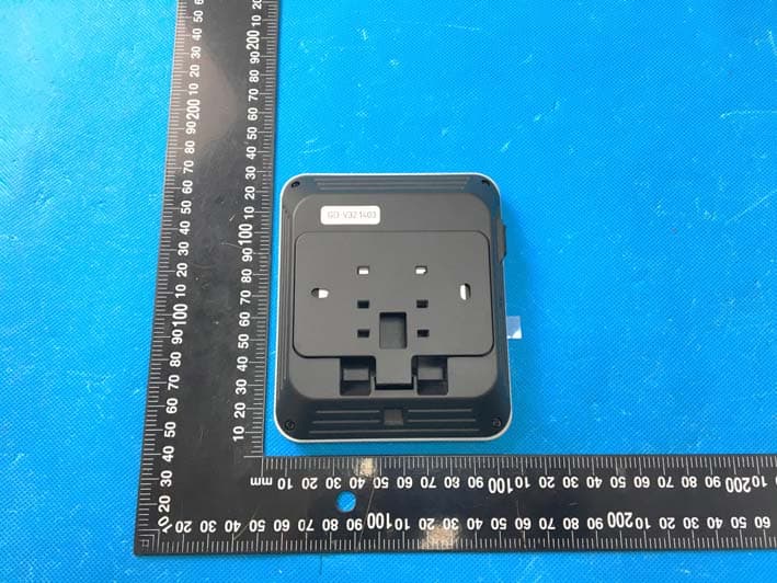 FACE RECOGNITION TERMINAL - FCC ID 2AUI4-K32-1901-OS - Universal Ubiquitous AI Co., Ltd. (2)