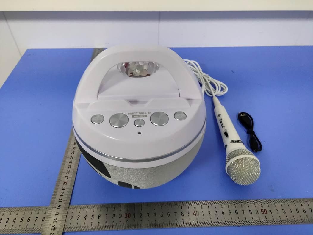 Bluetooth speaker - FCC ID 2AUMG-BB10K2 - iDance Distribution Ltd. (2)