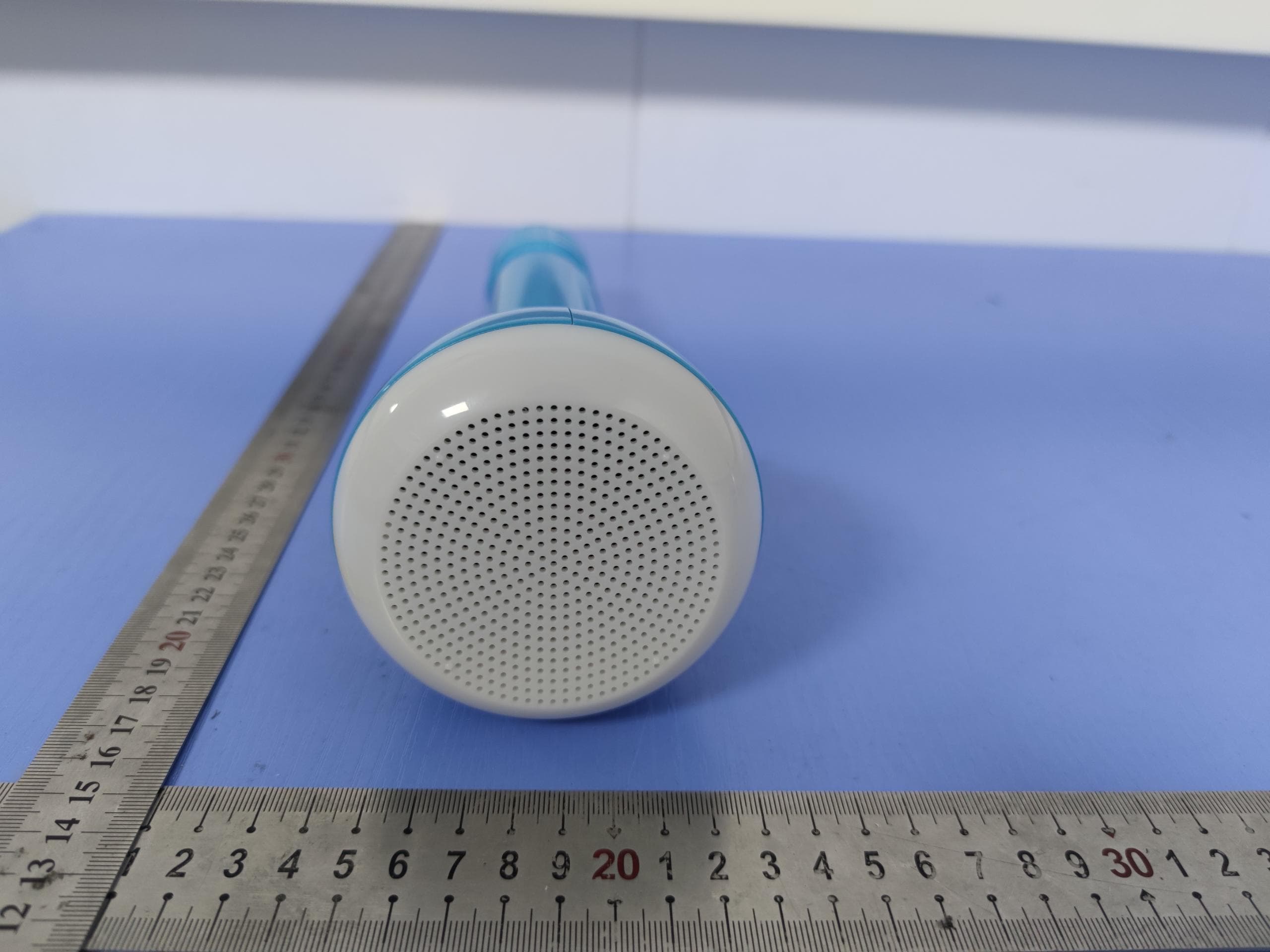 Bluetooth speaker - FCC ID 2AUMG-PM21 - iDance Distribution Ltd.