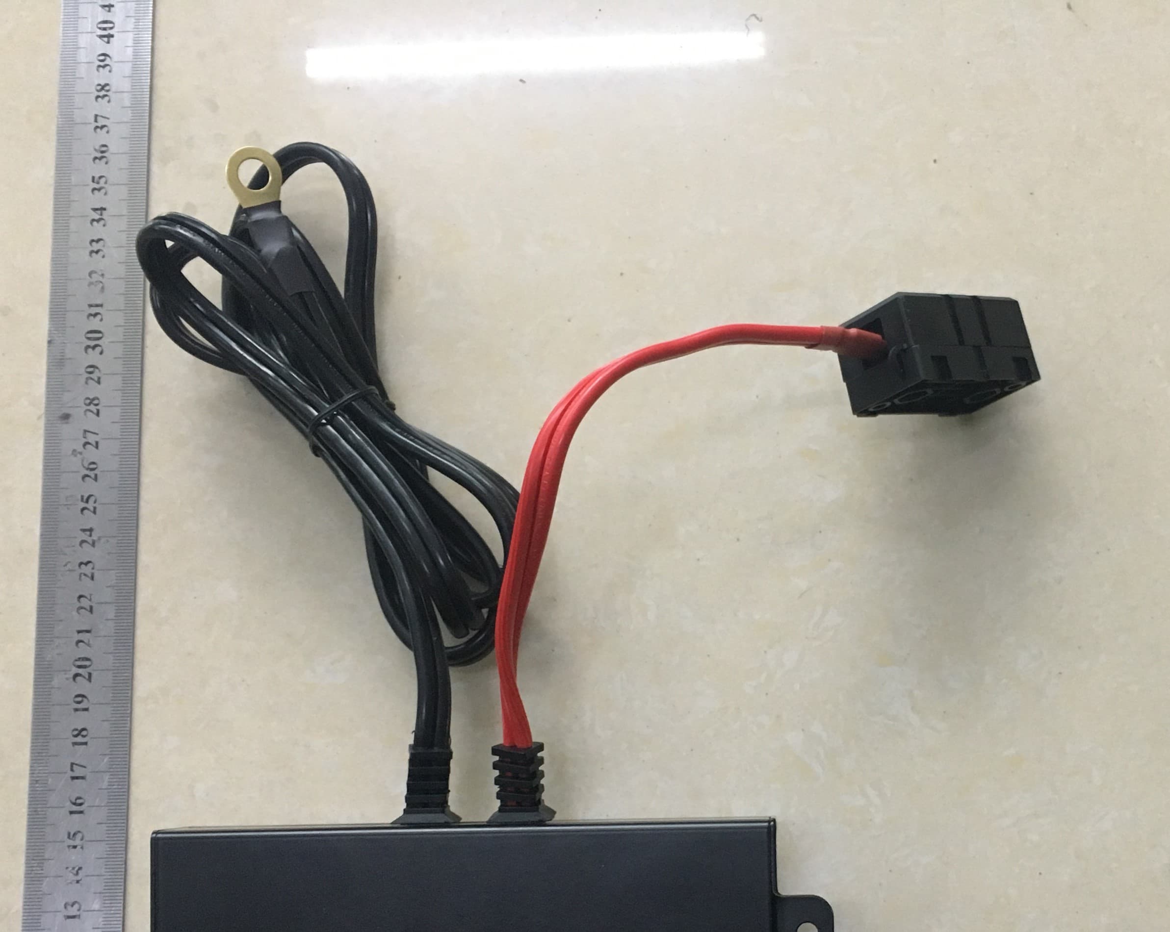 Relay Box - FCC ID 2AUOBRSUCPU - Ring Automotive