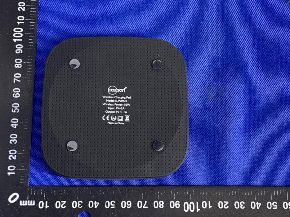 Wireless Charging Pad - FCC ID 2AUOJA-WPAD - SHENZHEN CHIFROG TECHNOLOGY CO., LTD (2)