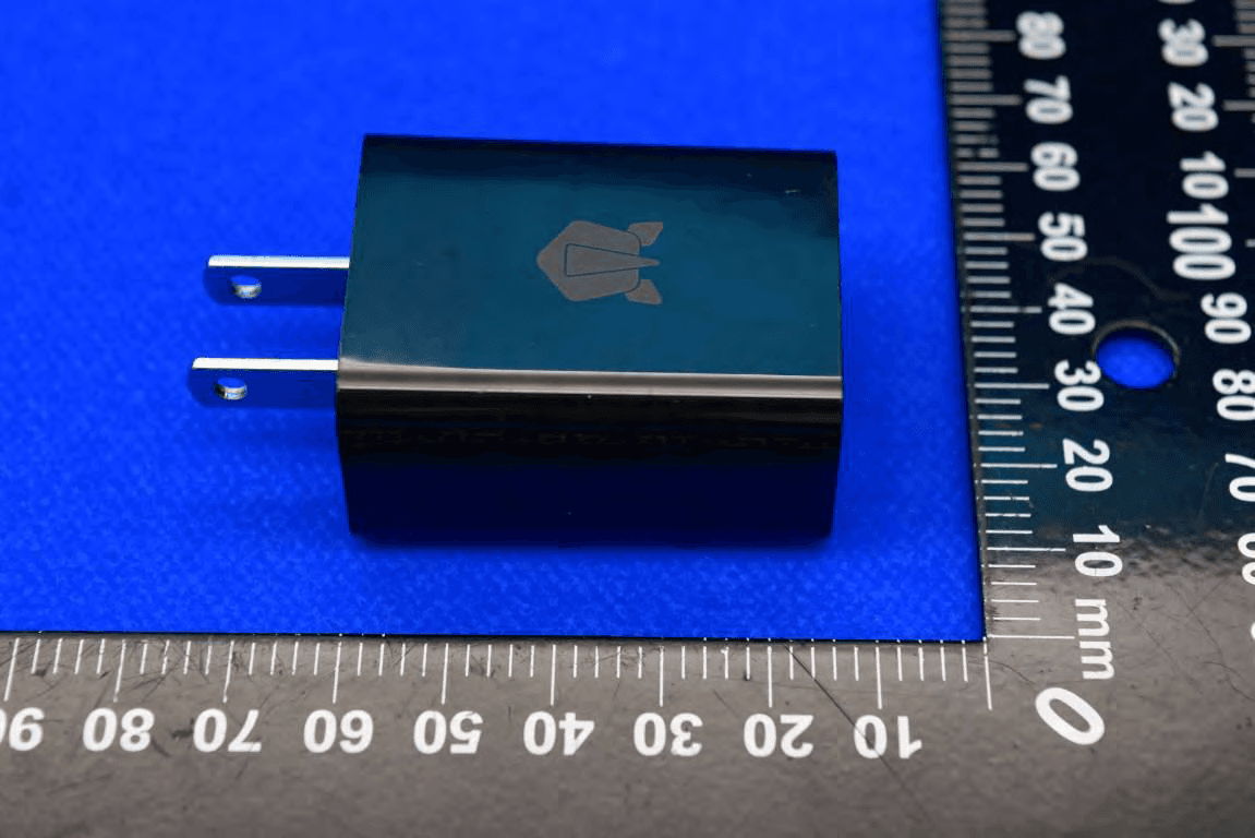Tablet with BT, WIFI, WCDMA, LTE and NFC - FCC ID 2AUOUC6D - Rhino Mobility LLC