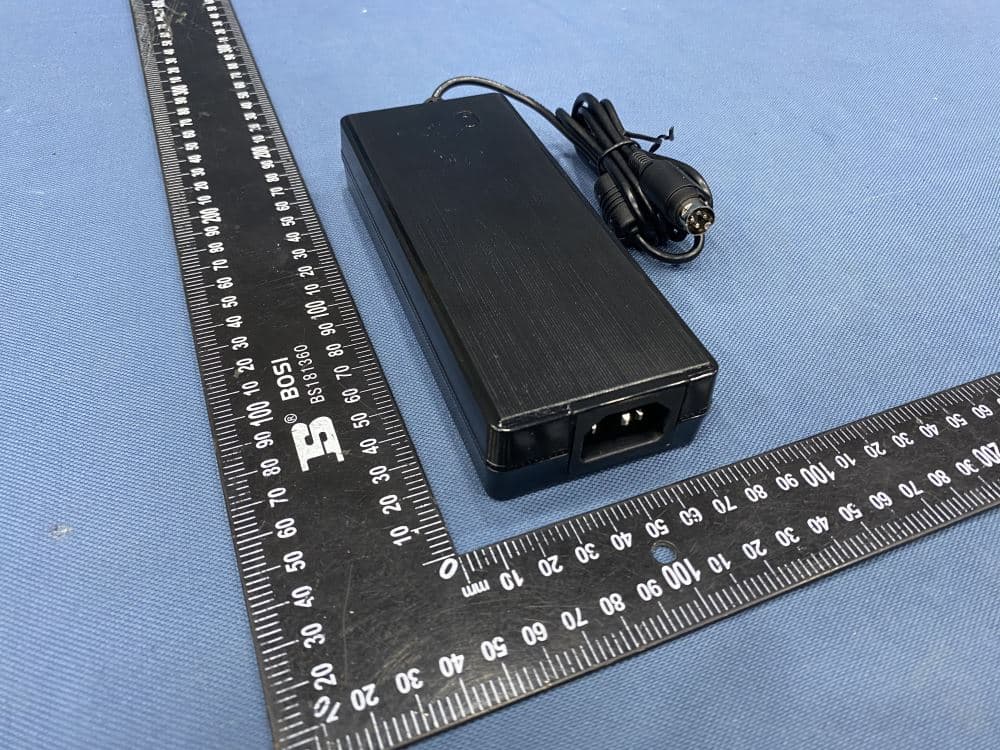 Tablet with printer - FCC ID 2AUOUM10P - Rhino Mobility LLC (5)