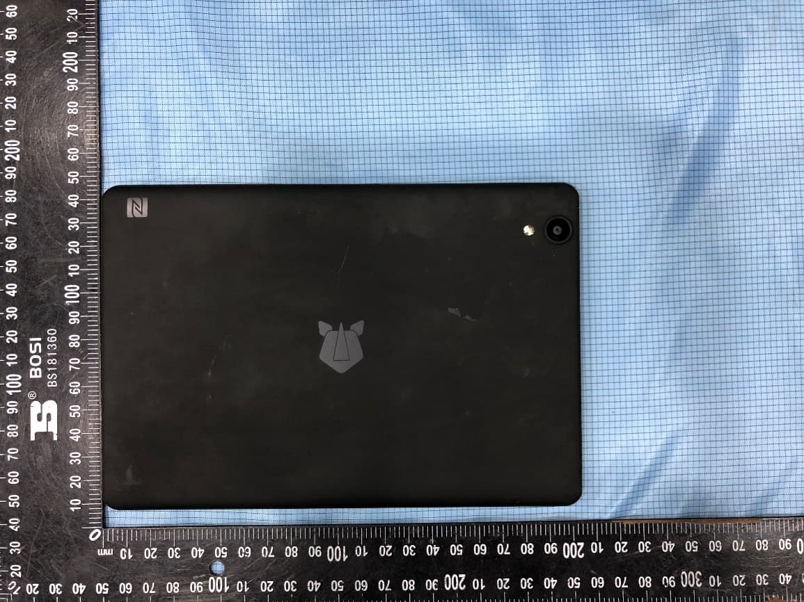 Tablet - FCC ID 2AUOUT8 - Rhino Mobility LLC (4)