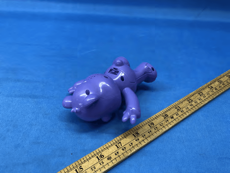 Care Bears Unlock The Magic Figures - FCC ID 2AUOV-22050 - BASIC FUN, INC (2)