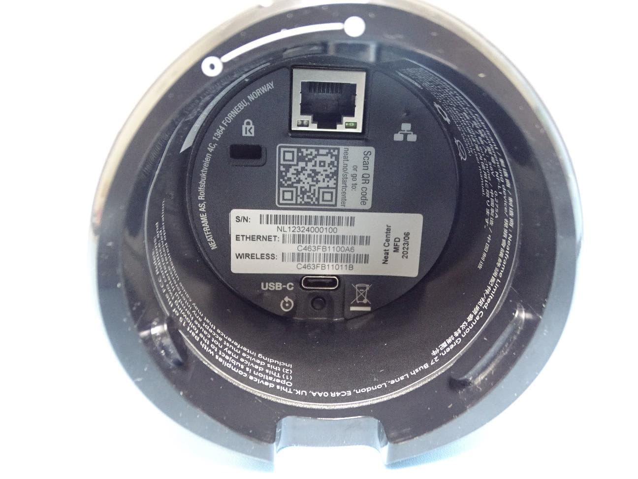 Accessory for video conferencing device - FCC ID 2AUS4-NFL1 - Neatframe Limited (2)