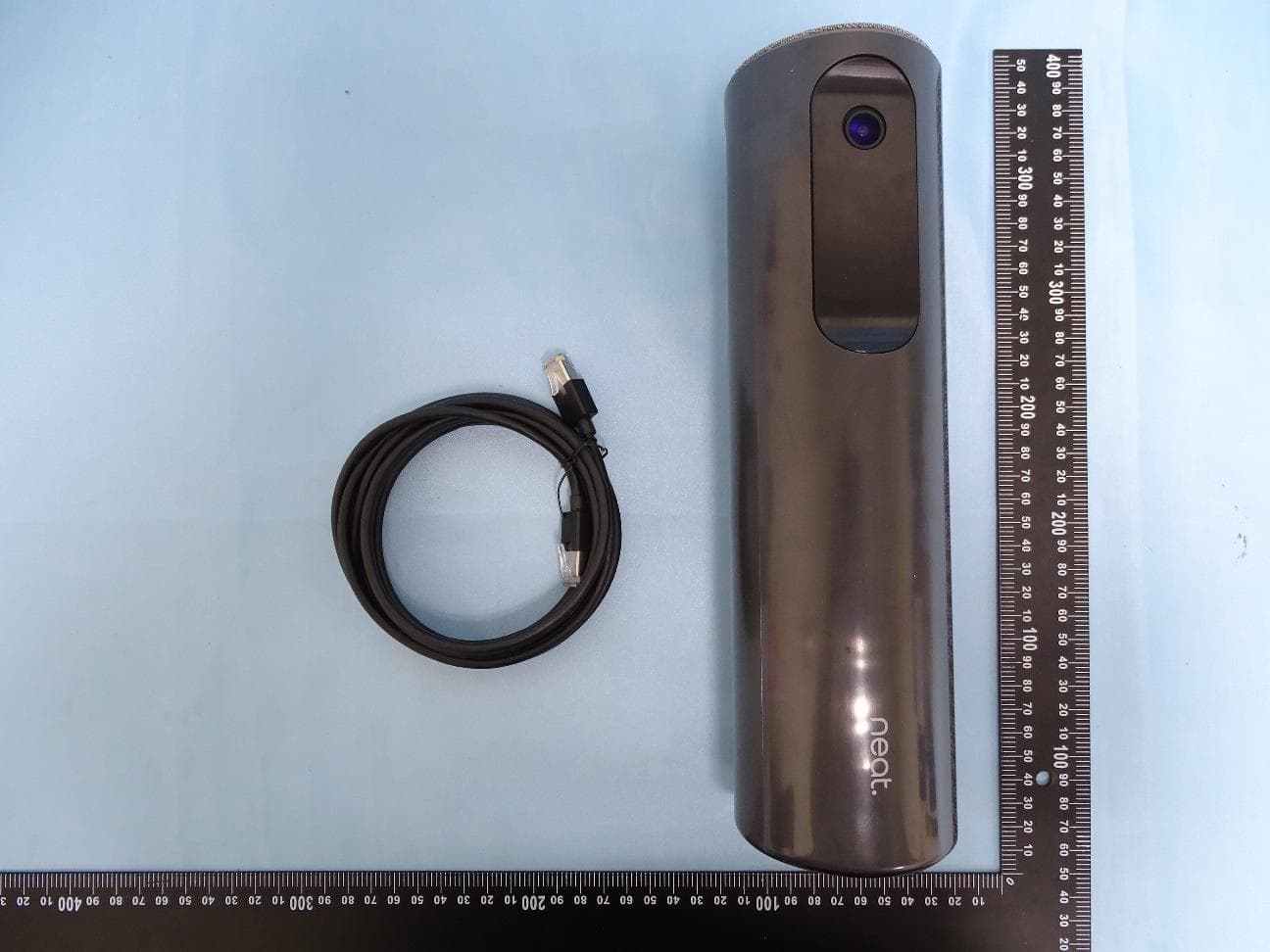 Accessory for video conferencing device - FCC ID 2AUS4-NFL1 - Neatframe Limited (5)